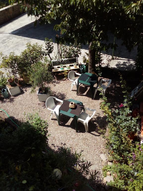 Les Cardabelles Bed & Breakfast 3*